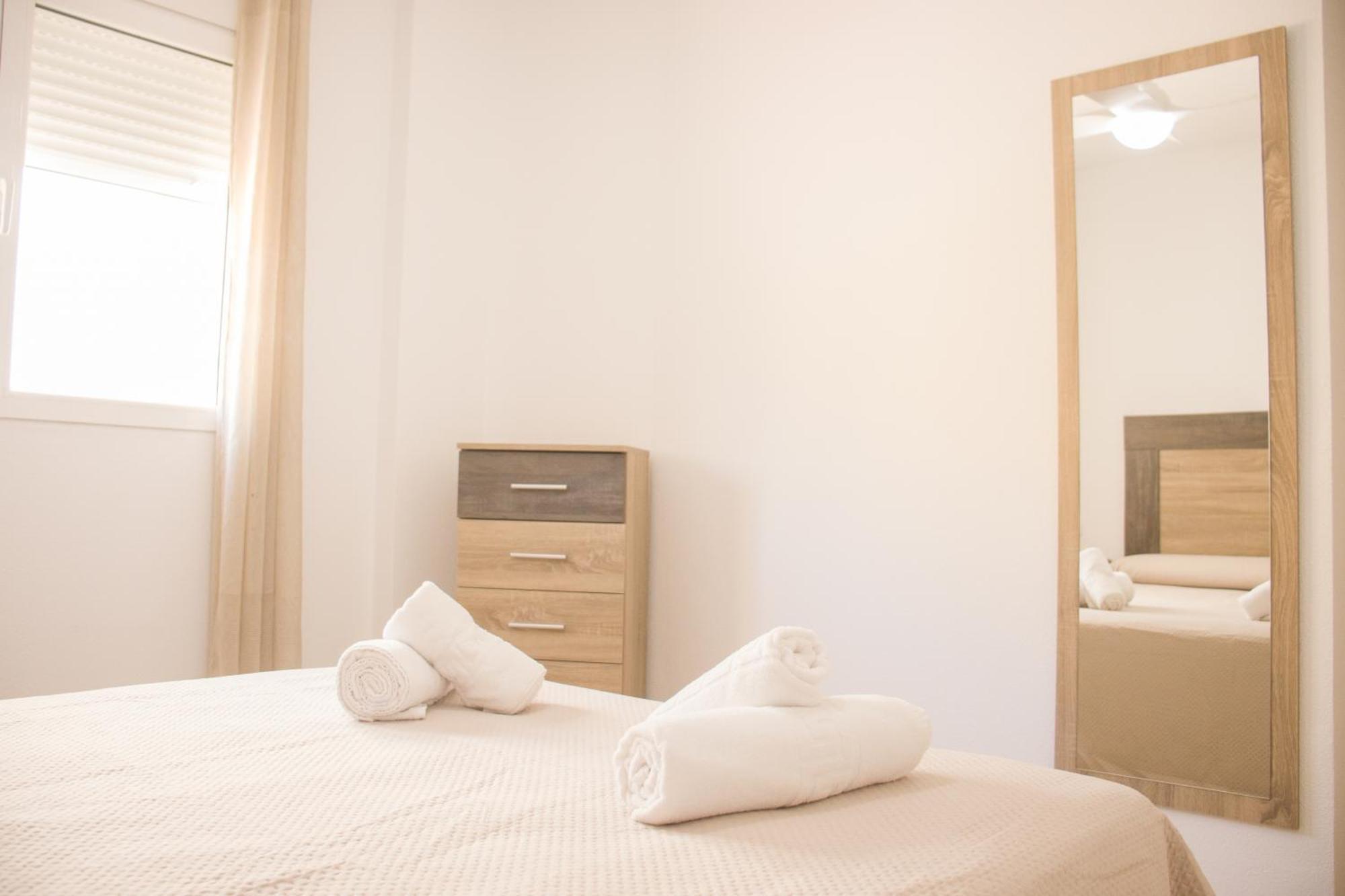 Apartamentos Luna De Aguilas Bagian luar foto
